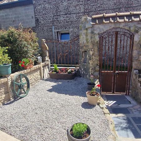 Cottage Tout Equipe 2 A 4 Personnes Hérin Exterior foto